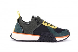 Black / Green Kids' Palladium Troop Runner Sneakers | US-IN7123564