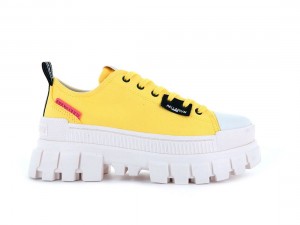 Yellow / White Women Palladium Revolt Lo Tx Sneakers | US-EN3248950